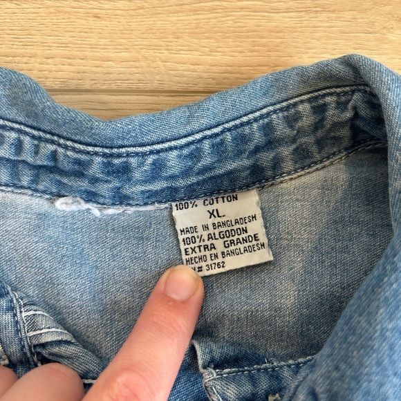 Bobbie Brooks Womens Size XL Embroidered Cardinals Long Sleeve Button Up Shirt - Picture 4 of 9